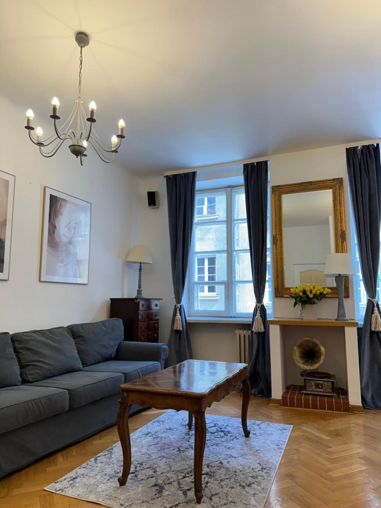 Charming Apartment At Old Town Varsavia Esterno foto